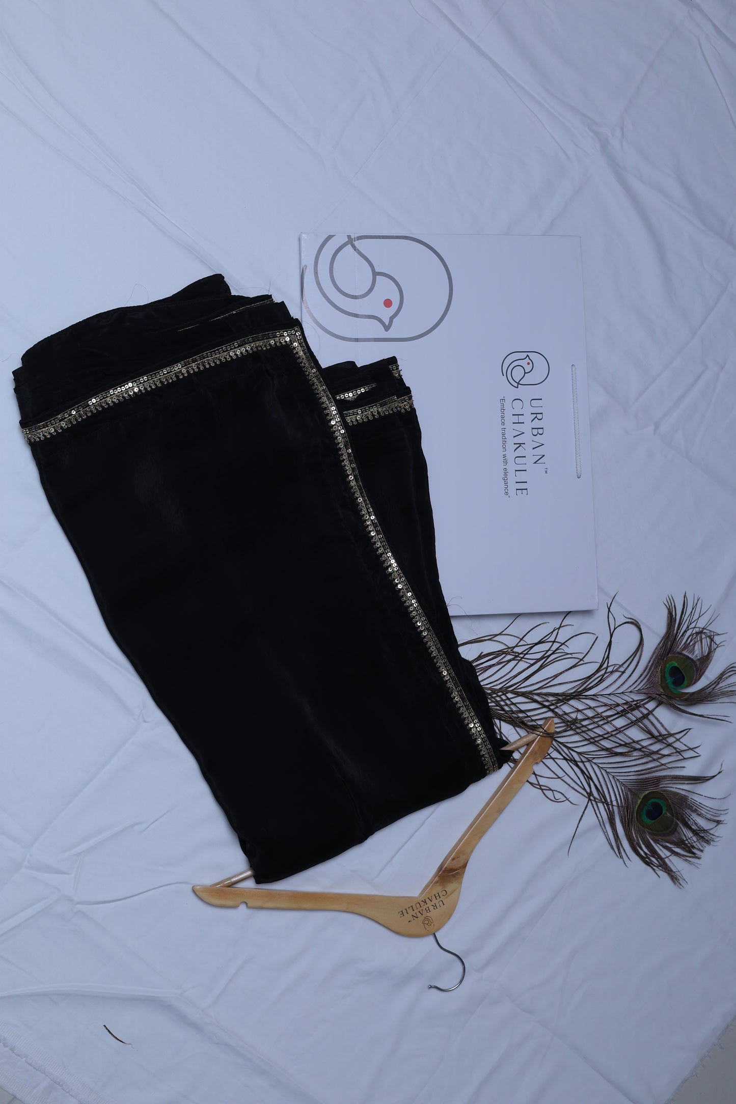 BLACK- H.O.SILK SAREE (SITARA KINARA - STARRY EDGE)