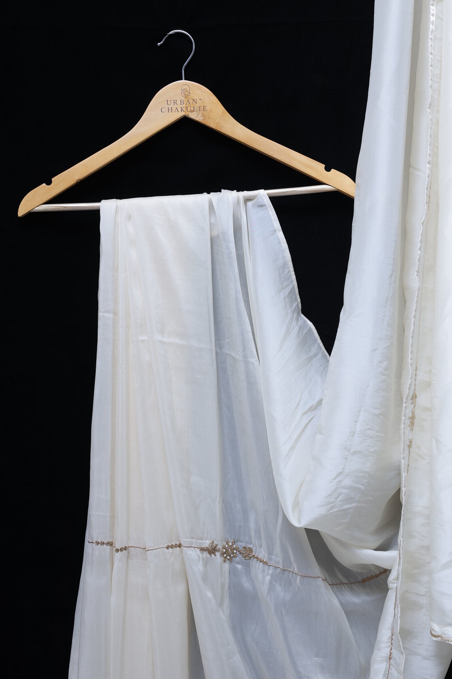IVORY- AUTUMN CREPE SAREE(PRABHA - LUMINOUS GLOW)