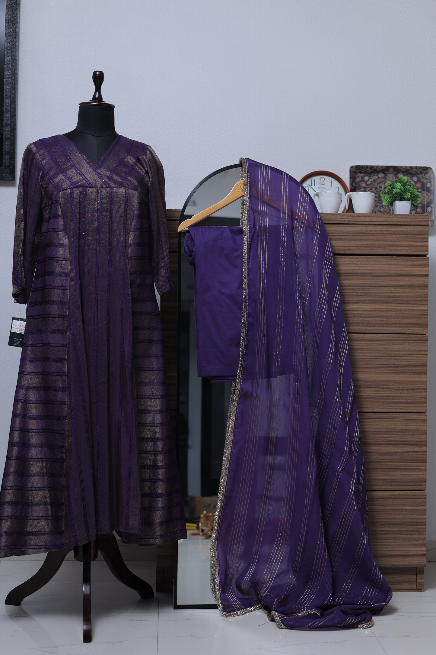 DEEP VIOLET PRINCESS CUT KURTA PANT SET