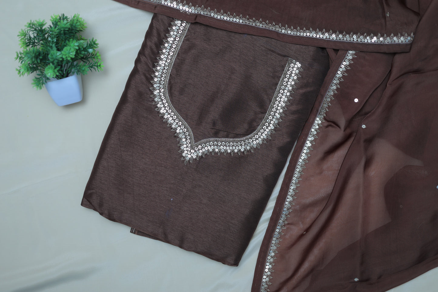 DARK BROWN (ZEWAR-JEWELLERY) SUIT SET