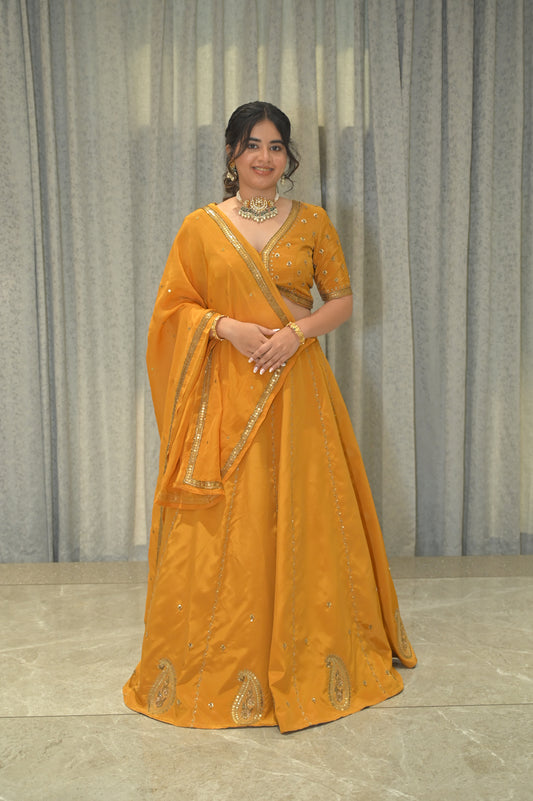 MUSTARD YELLOW LEHENGA SET (SUNEHRI SAAZ - GOLDEN ADORNMENT)