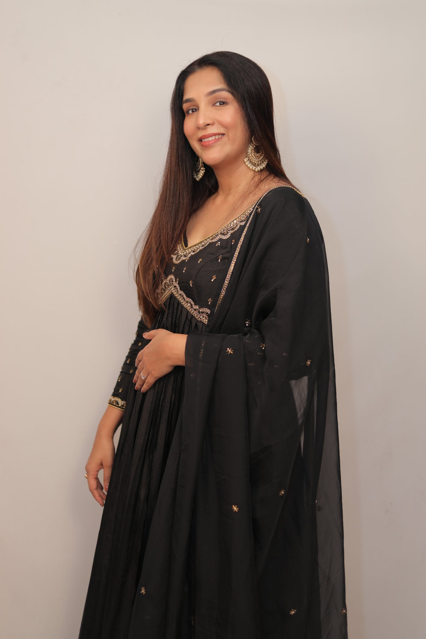 BLACK ANARKALI GOWN WITH NYRA CUT