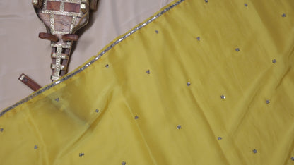 LEMON YELLOW- AUTUMN CREPE SAREE(PHOOL BINDU - FLOWER DOT)